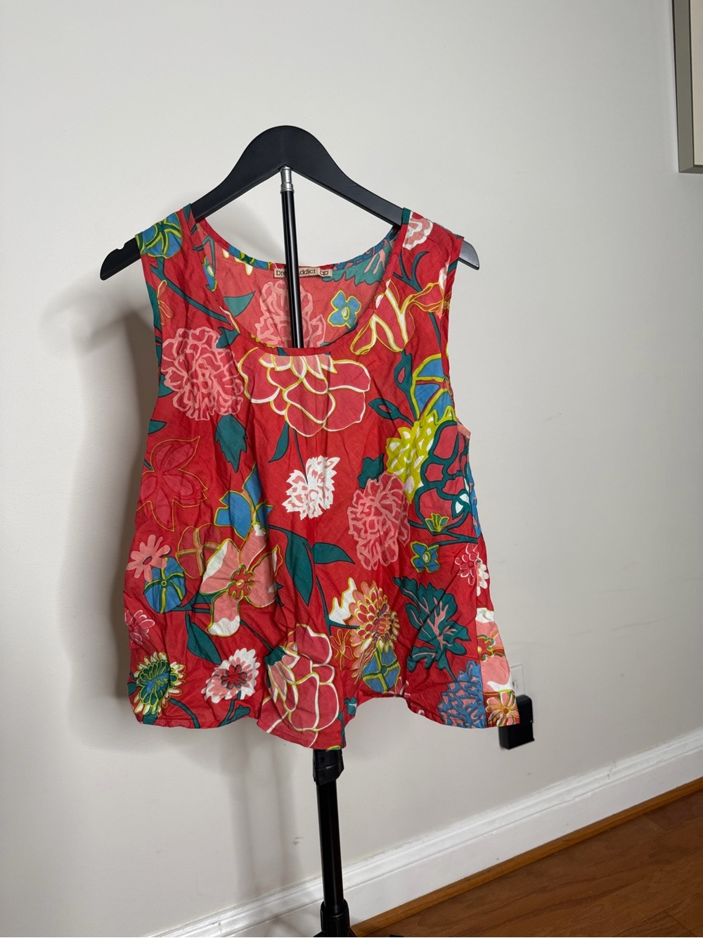 Red Floral Sleeveless Top by Dress Addict